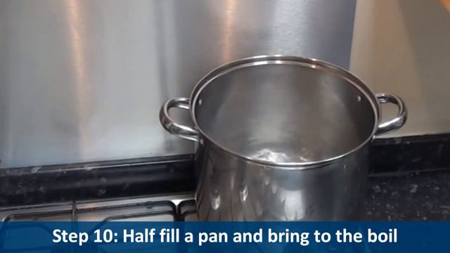 Easy Spaghetti Bolognese | Accessible Recipes for People with Learning Disabilities смотреть онлайн