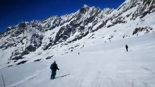 Cervinia, Italy. смотреть онлайн
