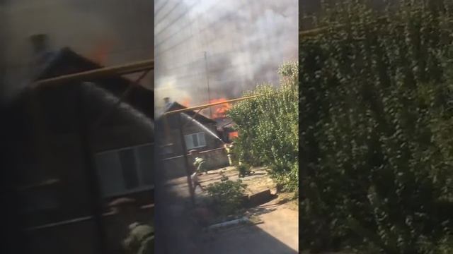 миллерово горят дома смотреть онлайн