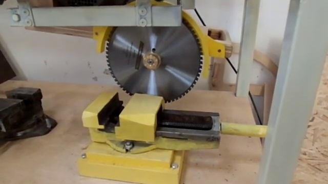 Пильный диск по стали на самодельном станке смотреть онлайн