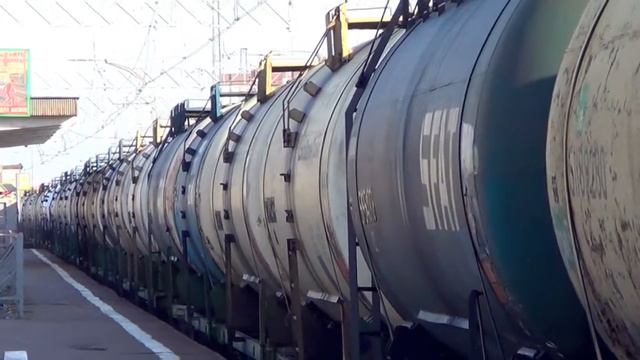 ВЛ11-109 с наливными цистернами смотреть онлайн