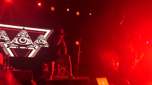 Louna - 1984 (Flacon) смотреть онлайн