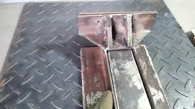 How to make a metal Bench Vise - for Metal Work || Metal Bench Vise || Membuat Ragum Catok смотреть онлайн