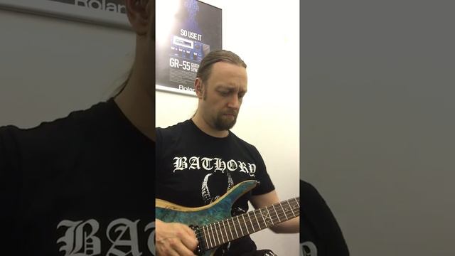 Testing out an Ibanez TS808- Skervesen Guitars | Steve Wallace смотреть онлайн