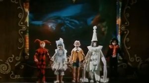 Скажите как его зовут... (Приключения Буратино)