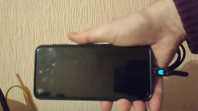 Дорожній зарядний блок і кабель з дисплеєм потужності Essager