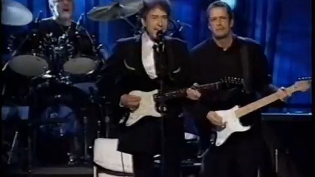 Bob Dylan - Eric Clapton - It Takes a Lot to Laugh, It Takes a Train to Cry - 1999 Jun 30 смотреть онлайн