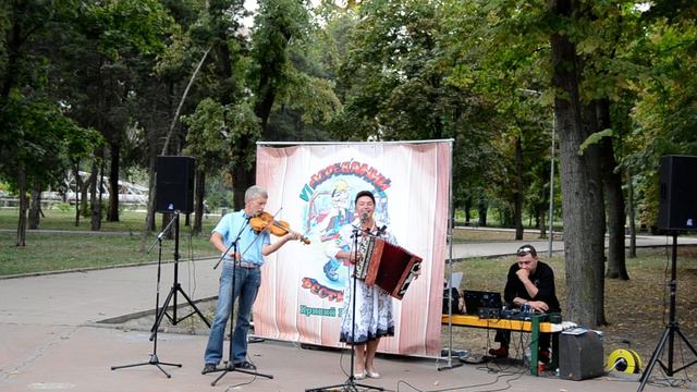 Дни летят за годами года