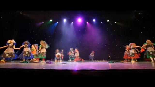 "Бабки-Ёжки", студия TODES Марьино, 3 группа смотреть онлайн