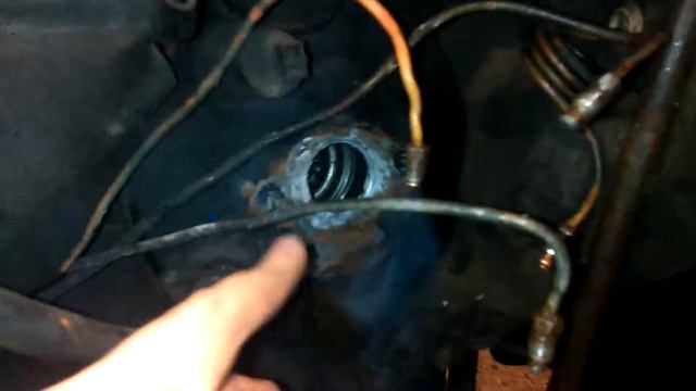 Ремонт главного тормозного цилиндра СААБ 9000 смотреть онлайн