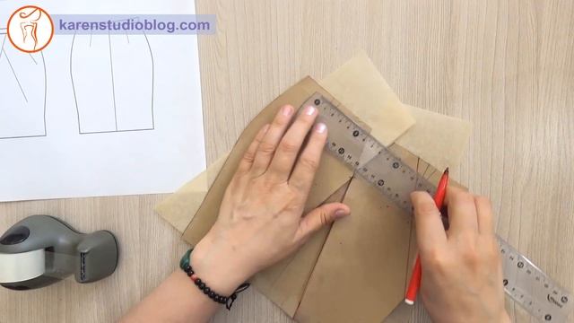 Уроки моделирования. Моделирование юбки со складками "ножницы" смотреть онлайн