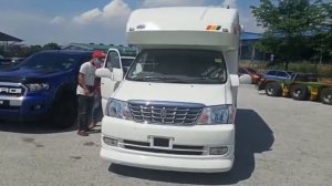 toyota grand hiace 590 camper