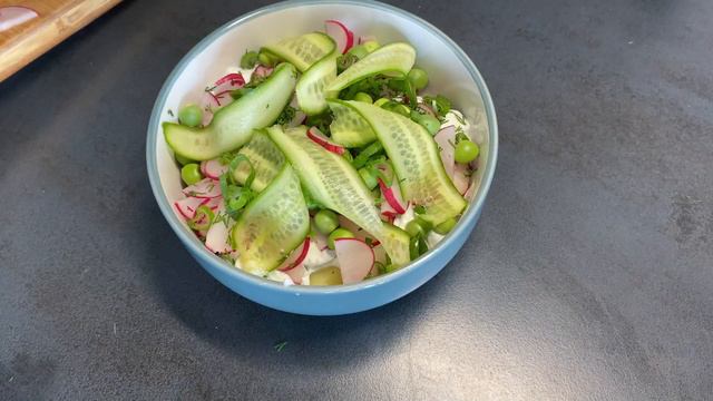 СКУМРІЯ НА ГРИЛІ/САЛАТ З МОЛОДОЇ  КАРТОПЛІ/наша вечеря надворі