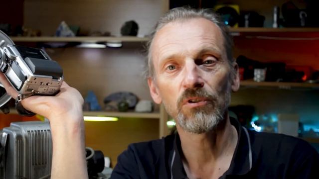 VHS кассета- прости и прощай!видеокамеры 2000-х годов смотреть онлайн