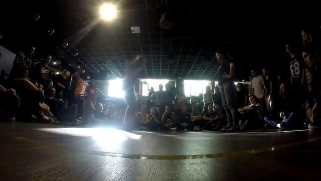 Мальта vs Саша | Hip Hop Beginers 1/8 | Molotov Battle Next Level Edition смотреть онлайн