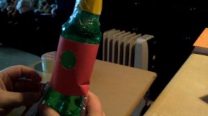 Поделка ко дню космонавтики РАКЕТА ИЗ ПЛАСТИКОВОЙ БУТЫЛКИ
