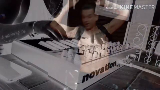 Enjoy The Silence - Depeche Mode Live in Berlin (Carlos Cruz Bass Synth Cover) смотреть онлайн
