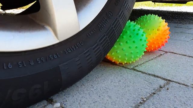 Experiment Car vs Mini Guitar, Coca Cola, Fanta Balloons | Crushing Crunchy & Soft Things by Car смотреть онлайн