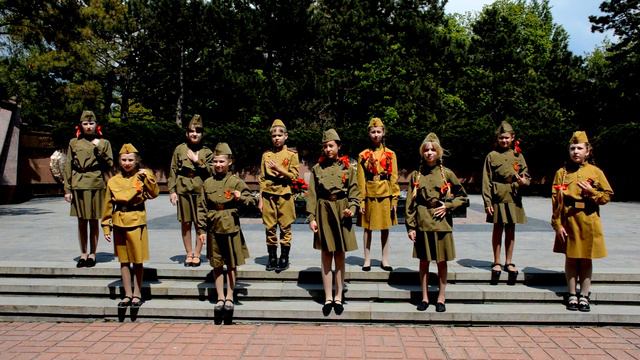 Вокально-эстрадная студия "Гармония" ансамбль Капитошка - ОРДЕНА смотреть онлайн