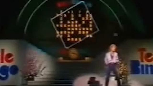 He Was A Millionaire At 20, But Died In Poverty At 30 ANDY GIBB, The Youngest Of The Bee Gees смотреть онлайн