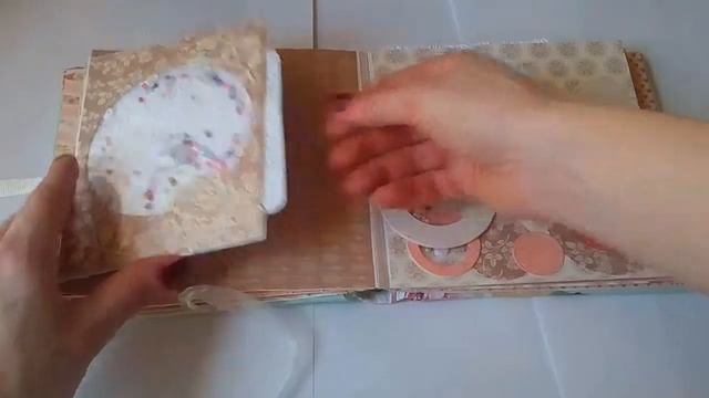 Мини альбом с шейкерами. Скрапбукинг. смотреть онлайн