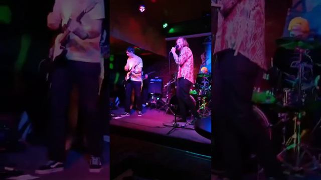 Тропайя — Сижу дома (Иной взгляд, live) @O'Connell's Рub смотреть онлайн