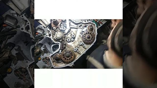 Установка цепей ГРМ NISSAN Cefiro a33 VQ20DE смотреть онлайн