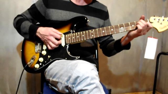 FENDER STRAT Deluxe Mexico 2020-Me conviene COMPRARLA? TEST y Características смотреть онлайн