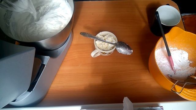Сливочный крем для торта, простой рецепт крема, крем-чиз, cream cheese, cream cake decoration смотреть онлайн