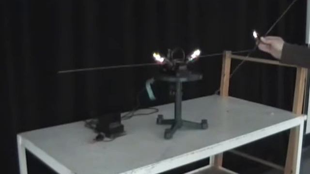 Дипольная антенна, Диполь Герца, MIT Physics Demo, Dipole Antenna смотреть онлайн