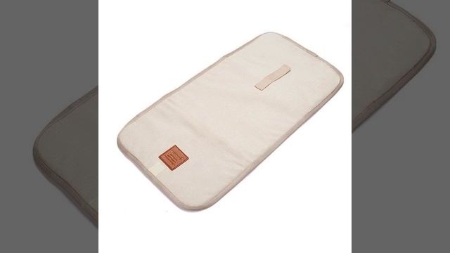 пеленальный столик для малышей.