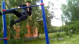 Как сломать руку😥