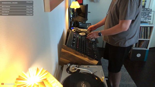 All vinyl DJ techno set. SL-1200Mk2 - Concorde R / Gold - Formula Sound PM90 - Omnitronic ISO-23 Mk смотреть онлайн