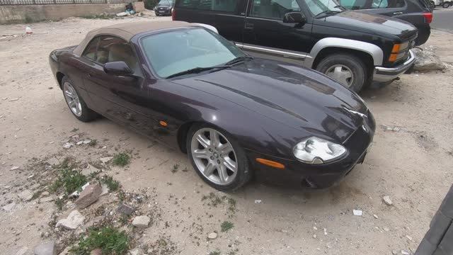 Jaguar XK X100, Jaguar XJS Convertible, Jaguar XJ X350 на дорогах Кувейта (25.02.2020)