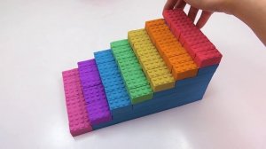 ДЛЯ МАЛЫШЕЙ ! Как сделать радужную лестницу из кинетического песка с помощью вырезания палочек ASMR