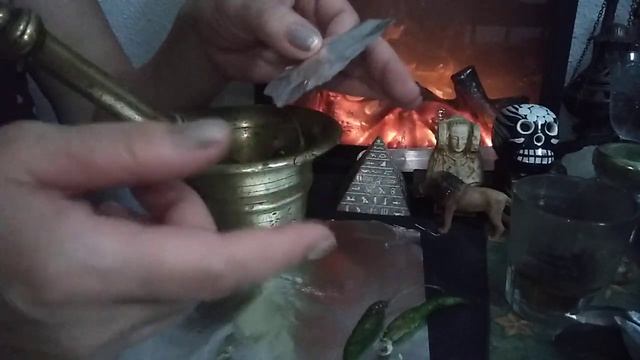МАСЛО ИЗ ЖГУЧЕГО ПЕРЦА. ДЛЯ РАССОРКИ И НЕНАВИСТИ смотреть онлайн