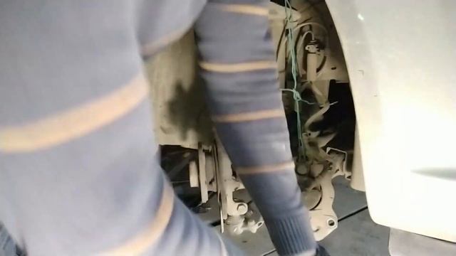 Замена переднего ступичного подшипника Opel Zafira B. Печальный опыт. смотреть онлайн