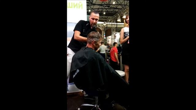 InterCHARM 2019 стрижка Виктора смотреть онлайн