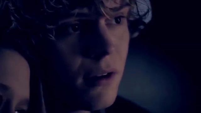 Нервы " Кому ты звонишь?" |фан-клип| смотреть онлайн