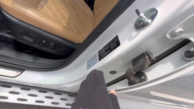 Kia Sorento 2.2-4wd - проходной по пошлине ( 3500.000руб цена под ключ во Владивостоке) смотреть онлайн
