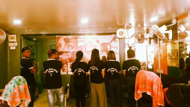 Aslam Ali , unique hair saloon ladies and gents parlour смотреть онлайн