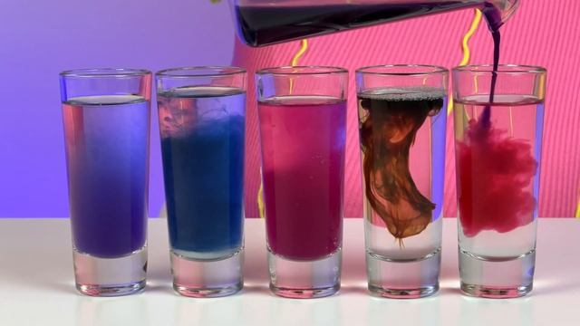 10 КРУТЫХ ХИМИЧЕСКИХ ЭКСПЕРИМЕНТОВ, КОТОРЫЕ СМОЖЕТ ПОВТОРИТЬ КАЖДЫЙ! смотреть онлайн