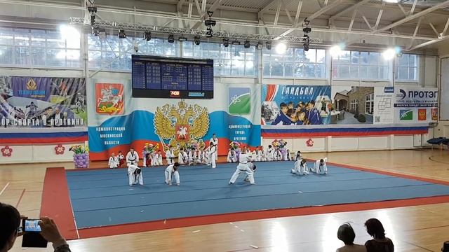 Показательные выступления. Дети. смотреть онлайн