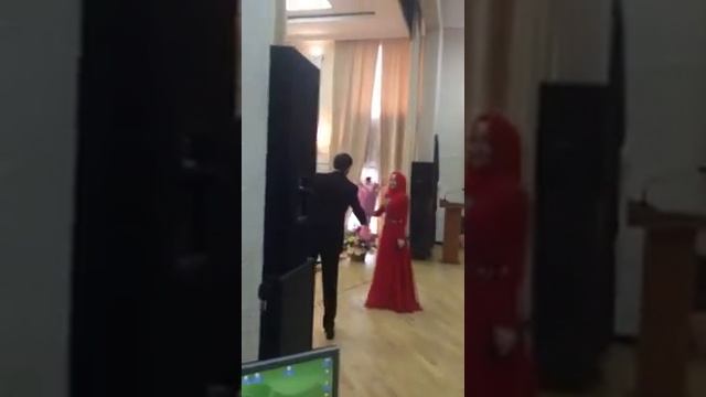 Линда Идрисова-Живи Чечня моя,живи! смотреть онлайн