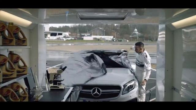 Petronas Syntium от гоночных треков автодрома к автомобильной дороги. смотреть онлайн