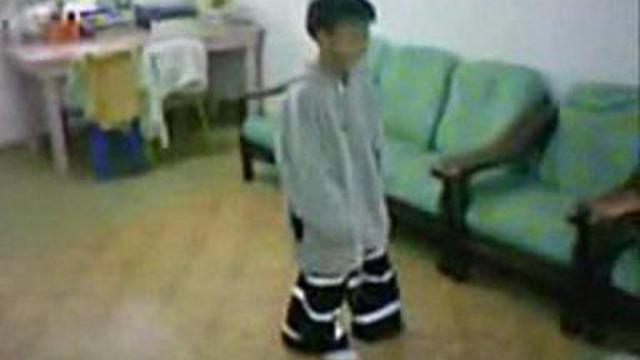 Coolest Dancing Kid смотреть онлайн