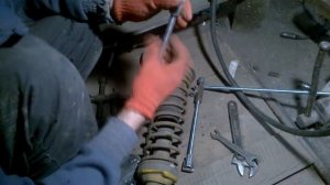 Стяжки (Съёмник) автомобильных пружин своими руками