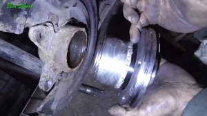 Замена задней ступицы Volkswagen Transporter T5