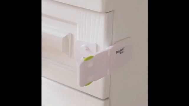 Flat / Right Angled Drawer Lock Baby Safe by Skidamarink Indonesia смотреть онлайн