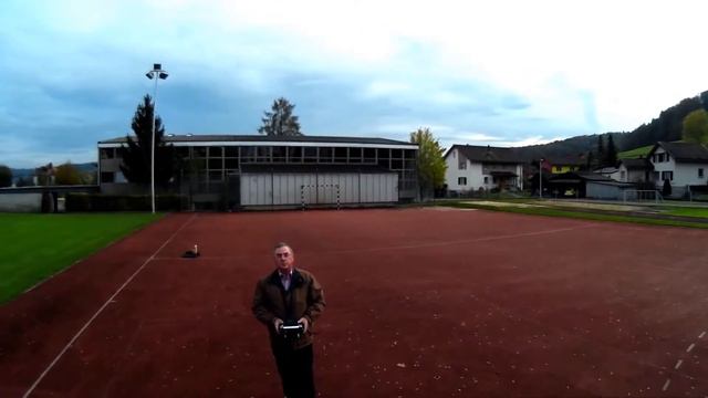 Peter's Quadrocopter Selphy 1mS смотреть онлайн